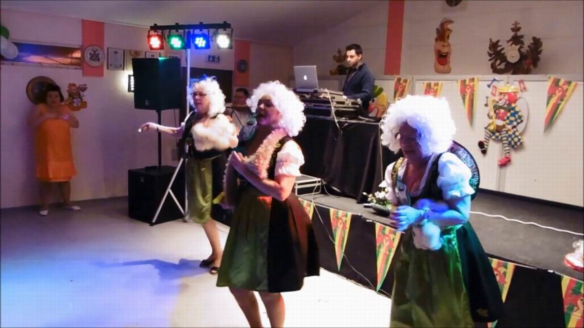 Weiberfastnacht2015- (15)